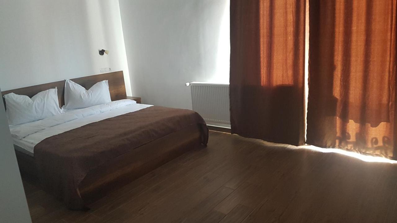 Pensiunea Catalina Haieu Zewnętrze zdjęcie